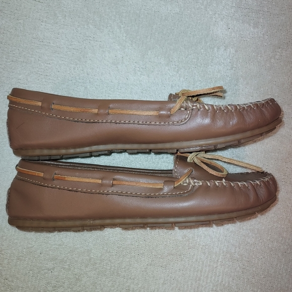 Minnetonka Brown Leather Moccasin Riding Shoes size 8.5 - Picture 3 of 7